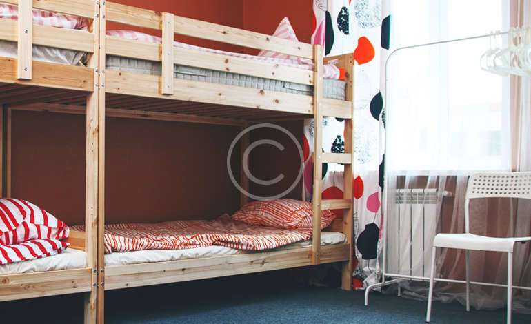 6-8 Bed Mixed Dorm